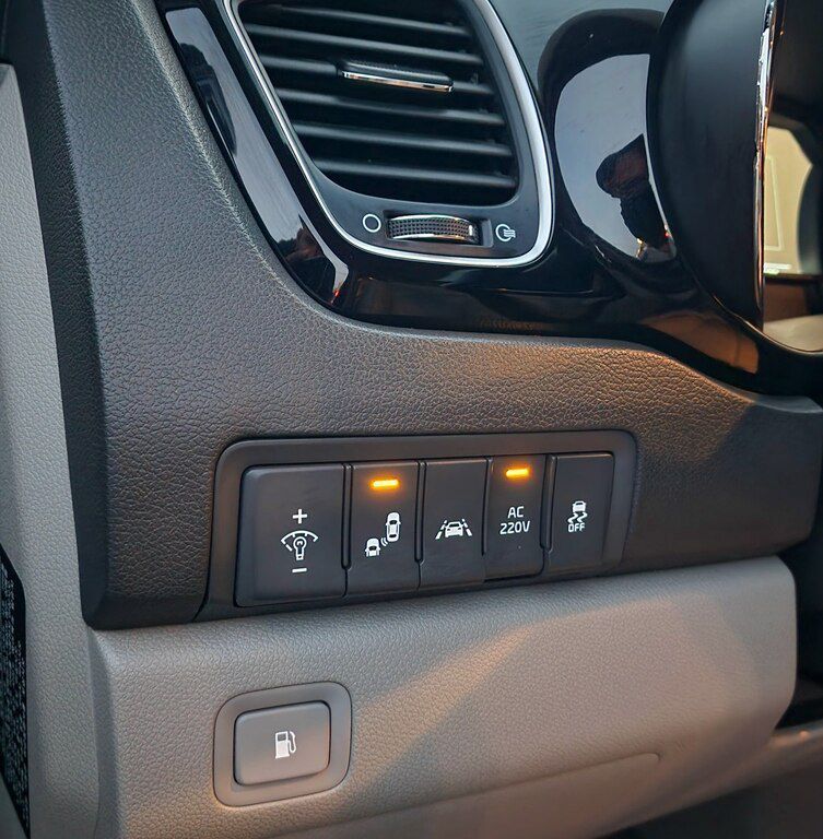 Kia Carnival, 2.2 L, 2017 il, 246 000 km — Avtomobillər, Bakı (11)