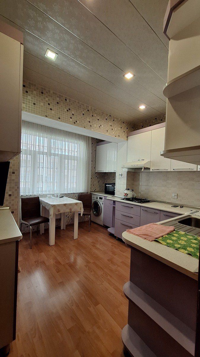 Satılır 3 otaqlı köhnə tikili 90 m² — Mənzil, Bakı (9)