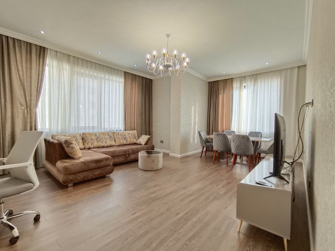 İcarəyə verilir 3 otaqlı yeni tikili 120 m² — Mənzil, Bakı (10)