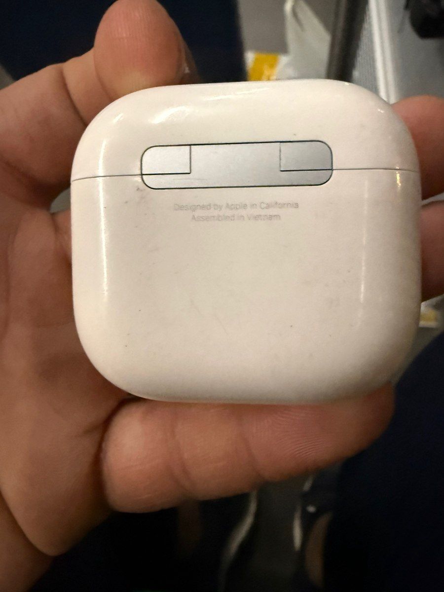 AirPods 4 ANC — Səs texnikası, Bakı (4)