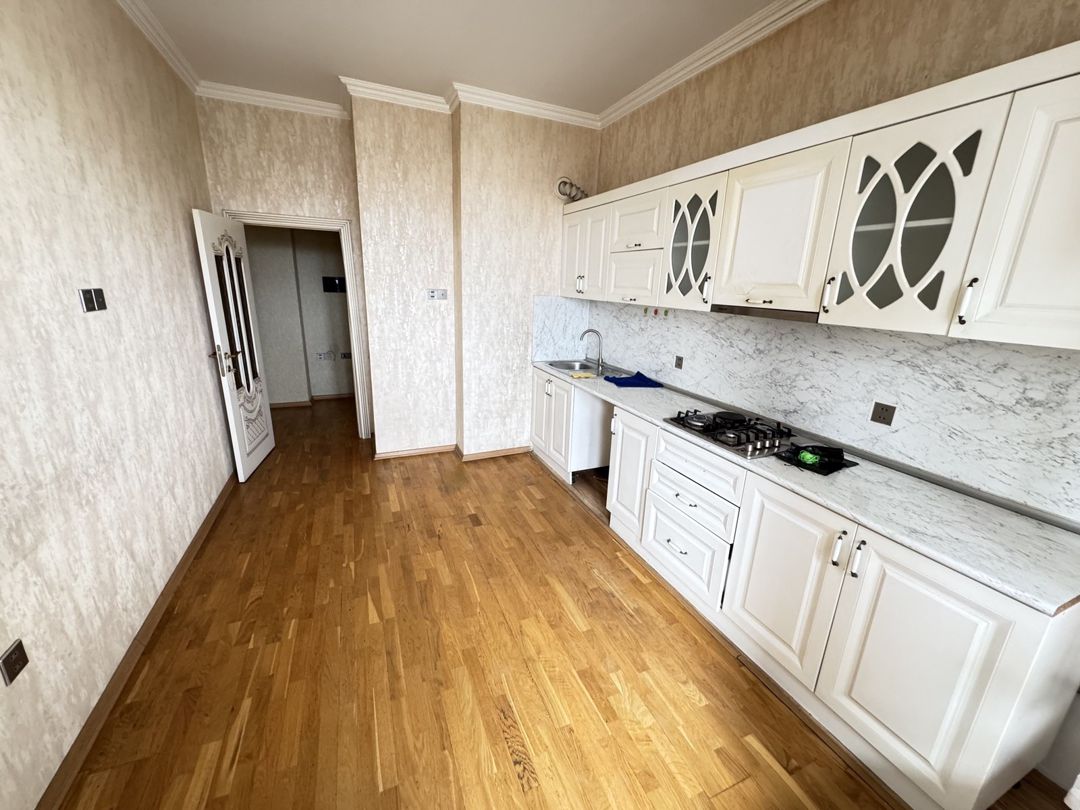 İcarəyə verilir 2 otaqlı yeni tikili 80 m² — Mənzil, Bakı (9)