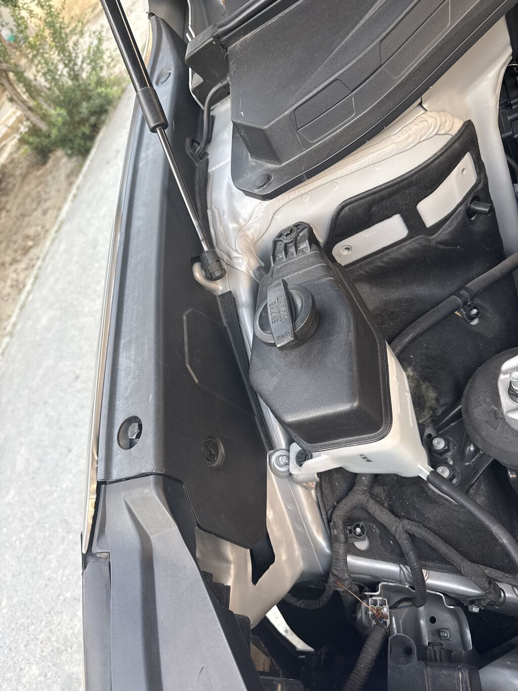 Hyundai Santafe 2020 üçün qanad ördüyü .matorxana iç tərəfləri.Məhsul — Digər, Sumqayıt (5)