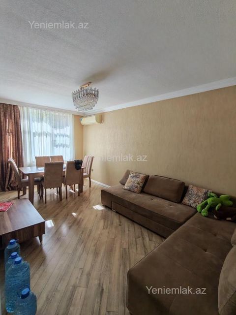 Satılır 3 otaqlı Bina evi menzil (Köhnə tikili), 78 m², 10-cu mikrorayon — Sumqayıt