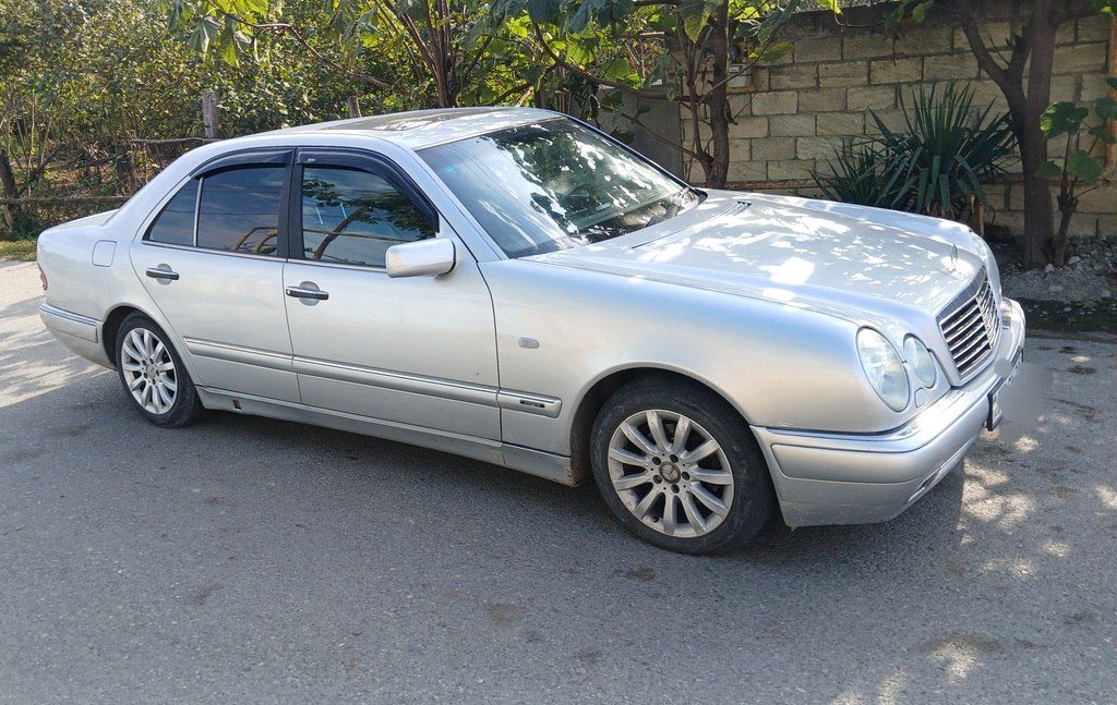 Mercedes E 230, 2.3 L, 1996 il, 400 000 km — Avtomobillər, Xaçmaz (3)