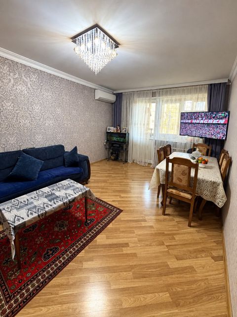 Satılır 3 otaqlı köhnə tikili 90 m² — Bakı