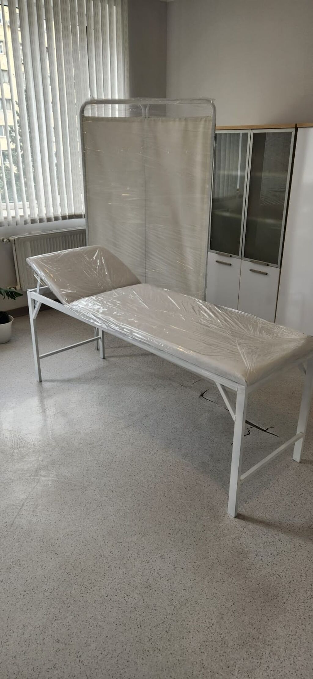 Tibbi və gözəllik müəssisələri üçün mebel və avadanlıq: - Metal — Salon mebeli, Digah (2)