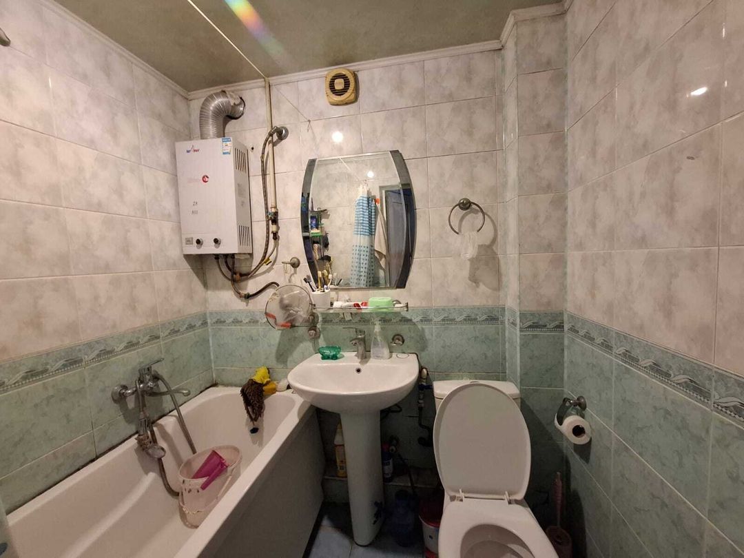 Satılır 3 otaqlı köhnə tikili 75 m² — Mənzil, Bakı (4)