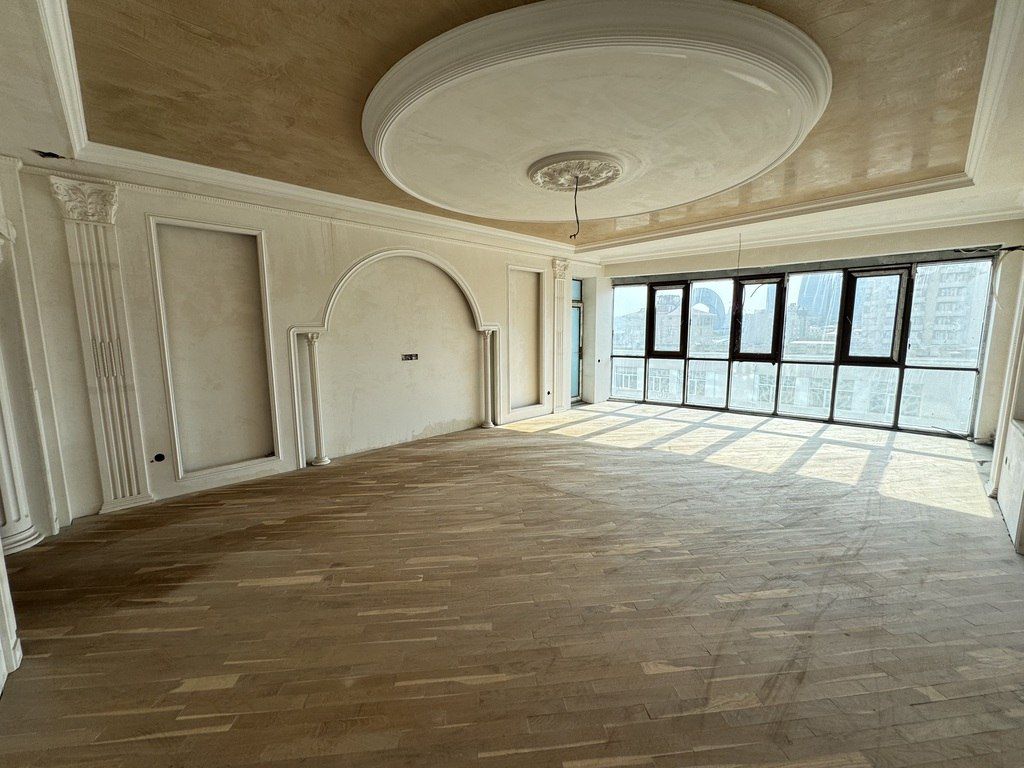 Satılır 3 otaqlı yeni tikili 200 m² — Mənzil, Bakı (4)
