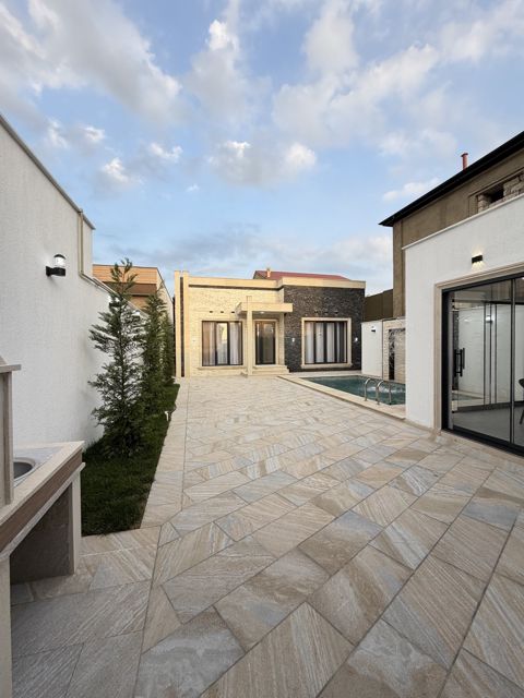 Satılır 4 otaqlı həyət evi/bağ evi 150 m² — Bakı
