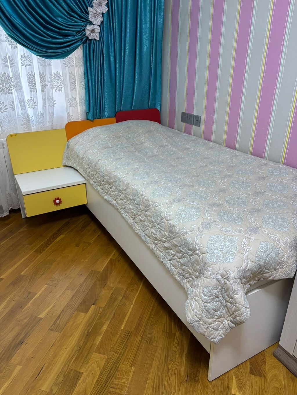 Uşaq/şagird üçün funksional yazı masası və üst şkaflı etajerka — Masalar, stol və stullar, Bakı (6)