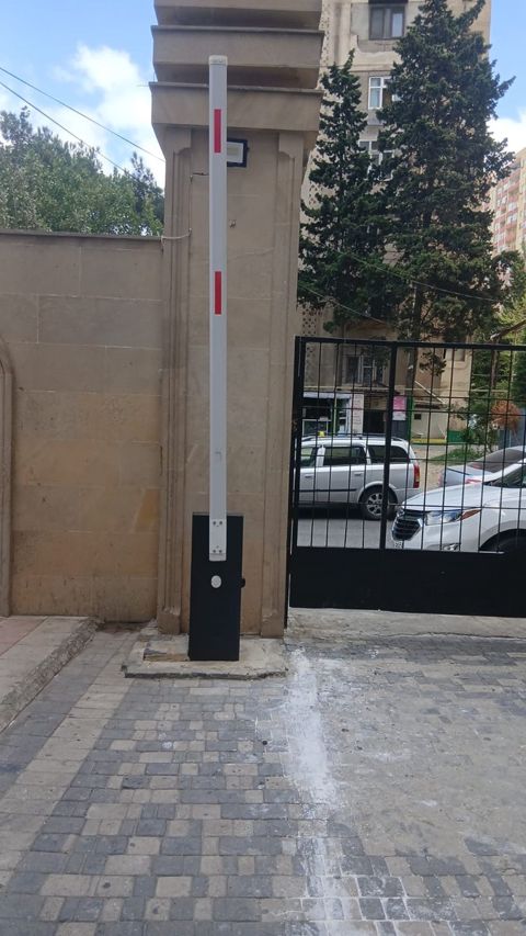 Şlaqbaum — Bakı