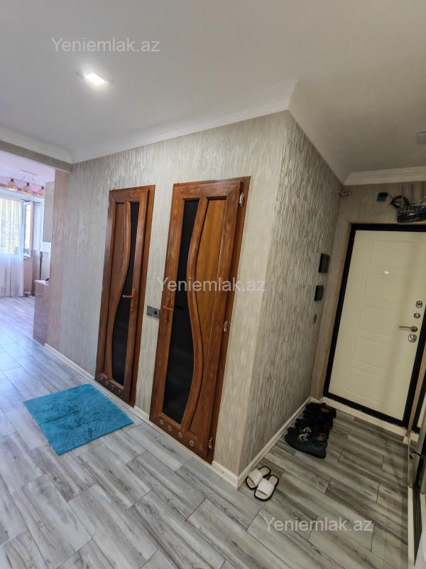 Satılır 3 otaqlı Bina evi menzil (Köhnə tikili), 78 m², 10-cu mikrorayon — Mənzil, Sumqayıt (3)