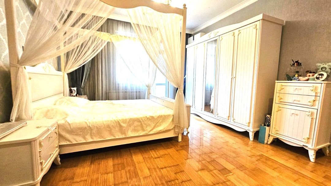 Satılır 3 otaqlı yeni tikili 175 m² — Mənzil, Bakı (11)