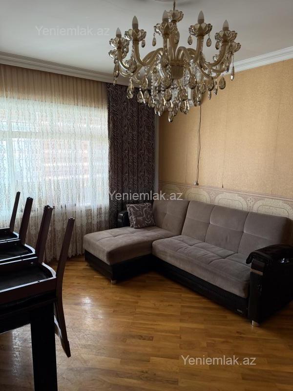 Satılır 3 otaqlı Bina evi menzil (Köhnə tikili), 72 m², 17-ci mikrorayon — Mənzil, Sumqayıt