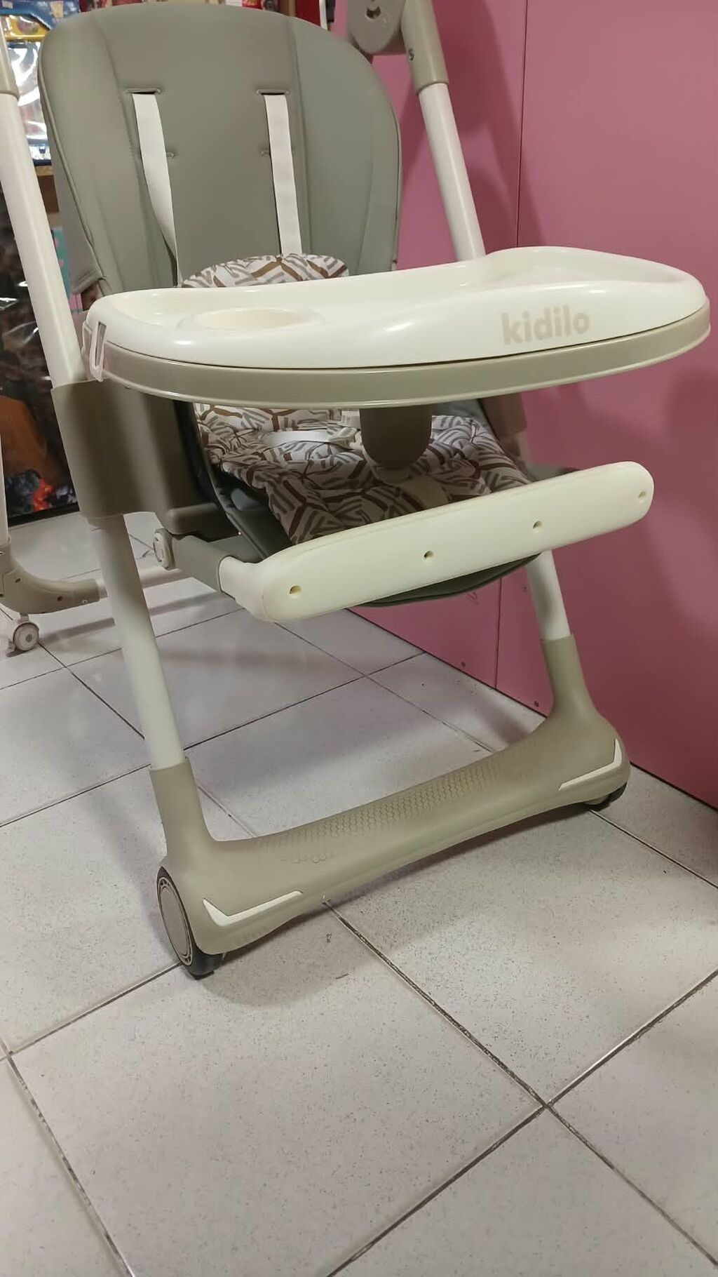 Uşaq yemək stulu – Kidilo - Rahat və geniş oturacaq: yumşaq döşəmə — Qidalandırma stulları, Bakı (3)