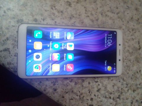 Redmi 6A, 16 GB, rəng - Qara — Bakı
