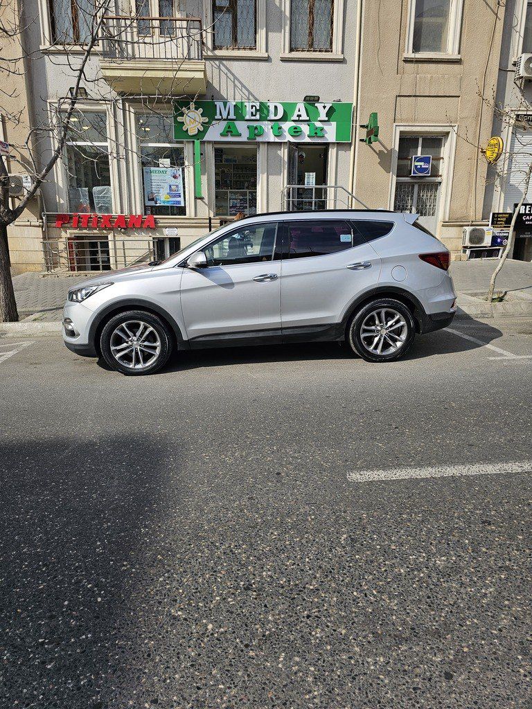 Hyundai Santa Fe, 2.0 L, 2016 il, 200 000 km — Avtomobillər, Bakı (3)