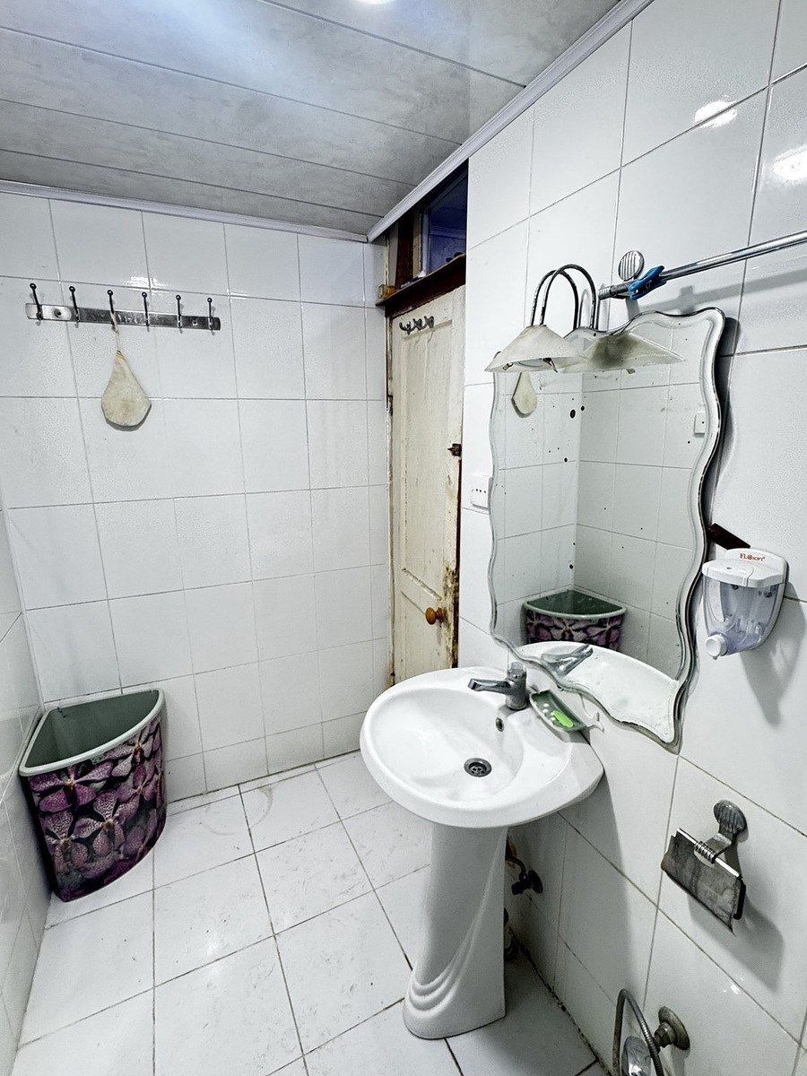Satılır 2 otaqlı köhnə tikili 52 m² — Mənzil, Bakı (12)