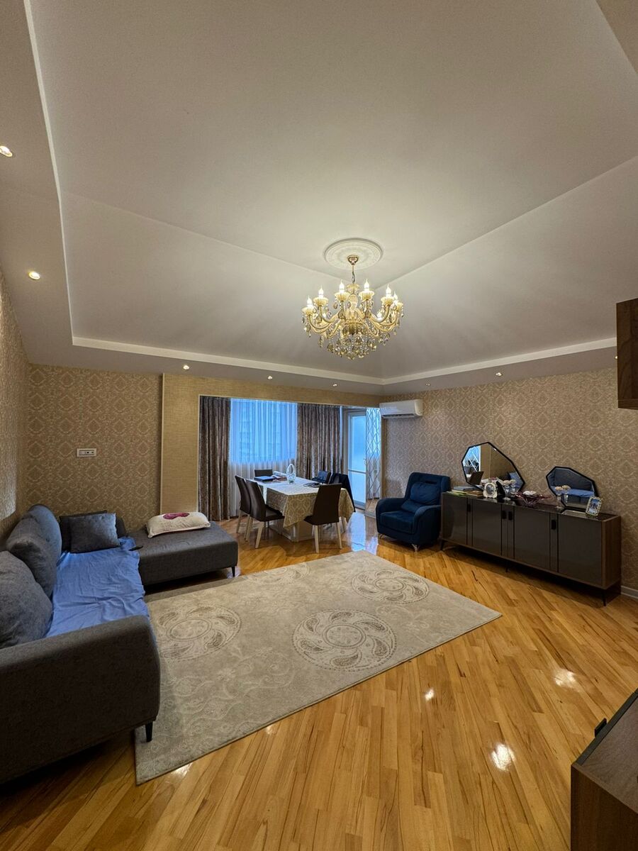 Satılır 4 otaqlı yeni tikili 185 m² — Mənzil, Bakı (3)