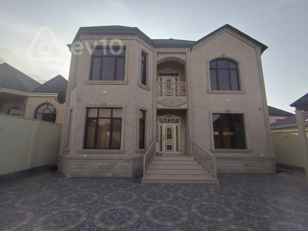 5 otaqlı həyət evi, 240 m², Gəncə ş. Muxtar Hacıyev küç. Təhsil idarəsinə yaxın — Ev, villa, Gəncə (2)