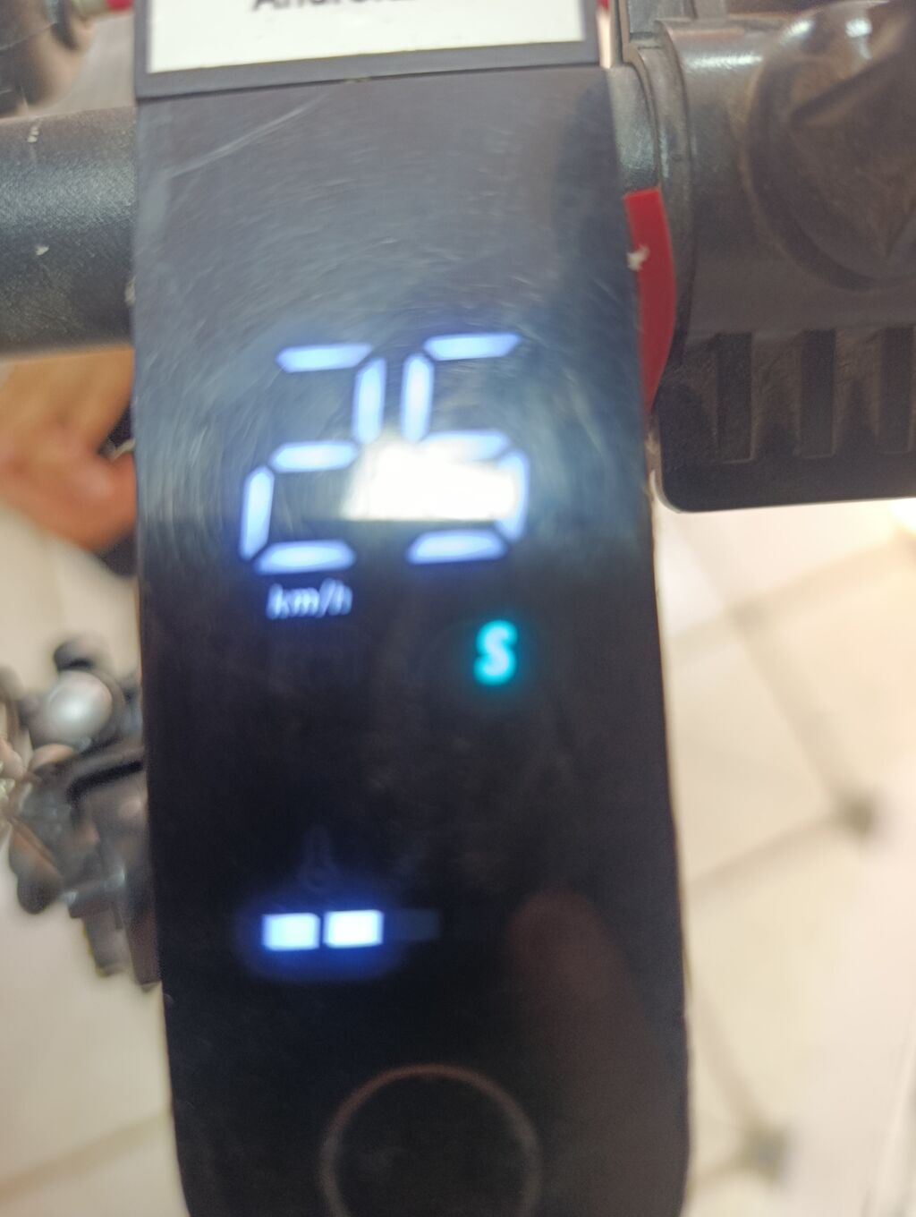 Elektrik skuter – şık dizayn və güclü işıqlanma ilə - Rəng: qara — Skuterlər, Digah (3)