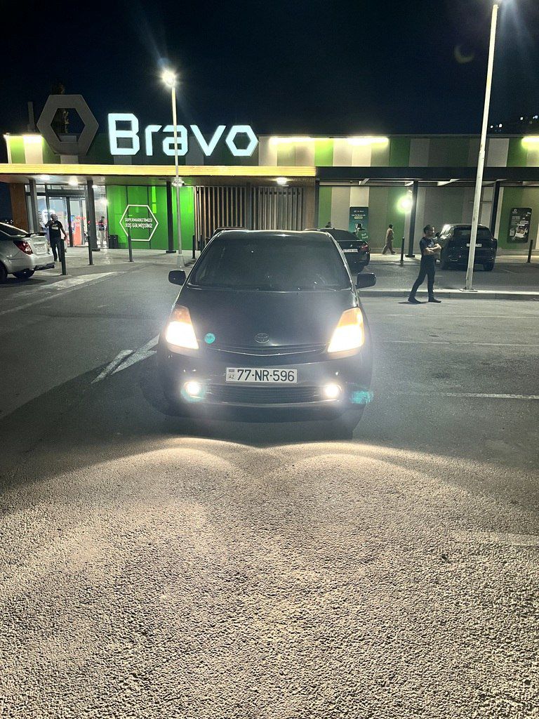Toyota Prius, 1.5 L, 1.3 kWh, 2007 il, 256 000 km 77-NR-596 — Avtomobillər, Bakı (2)
