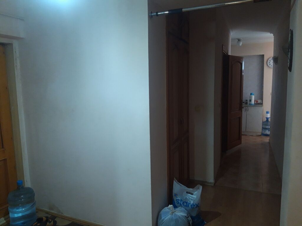 Oz evimdi.vasiteci deyilem Mənzil yol qırağı binalar massivində — Mənzil, Bakı (6)