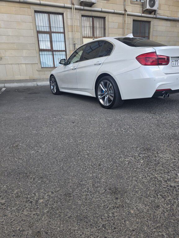BMW 330, 2.0 L, 2016 il, 132 000 km 77-UO-585 — Avtomobillər, Bakı (9)
