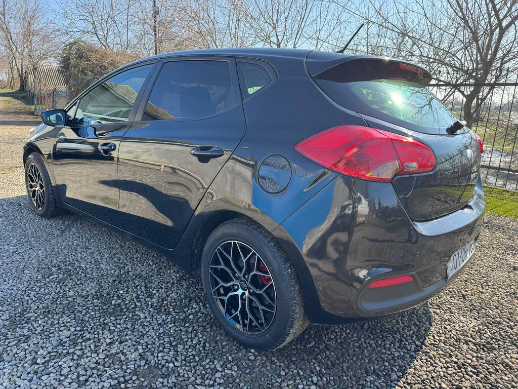 Kia Ceed, 1.4 L, 2013 il, 318 000 km 01-CR-163 — Avtomobillər, Bakı (7)