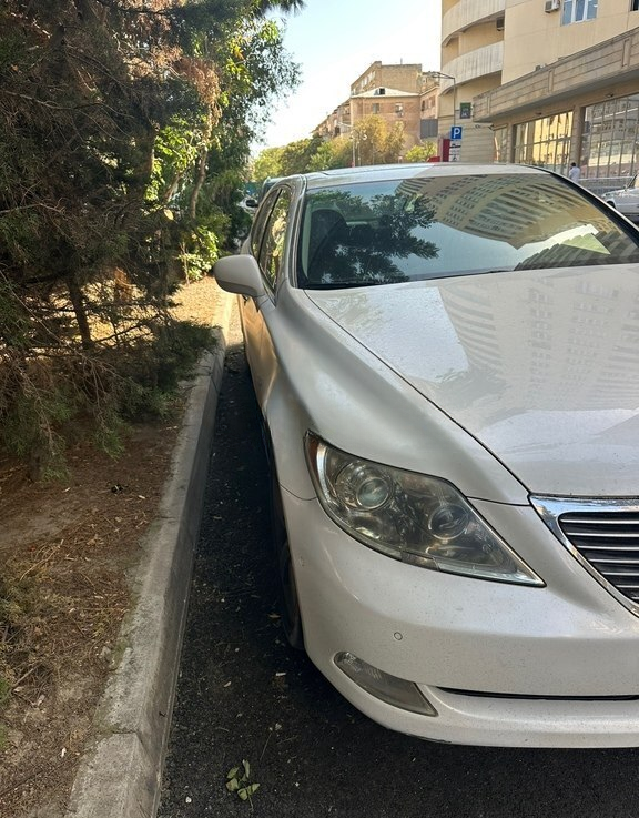 Lexus LS 460L, 2009 il, 300000 km, 4.6 L 10-DO-768 — Avtomobillər (5)