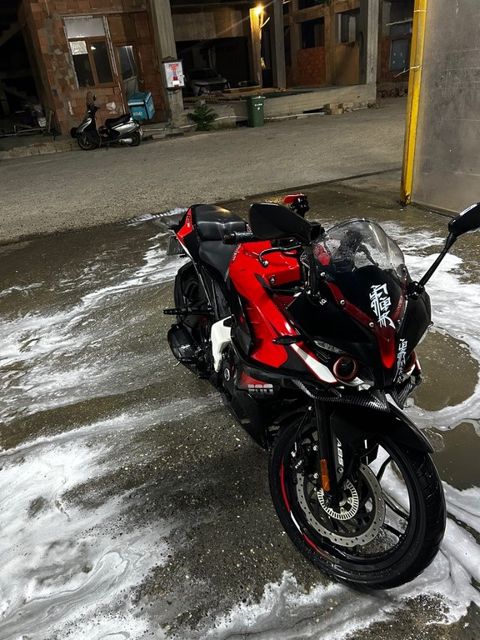 Bajaj Pulsar RS 200, 200 sm3, 2022 il, 21 000 km — Bakı