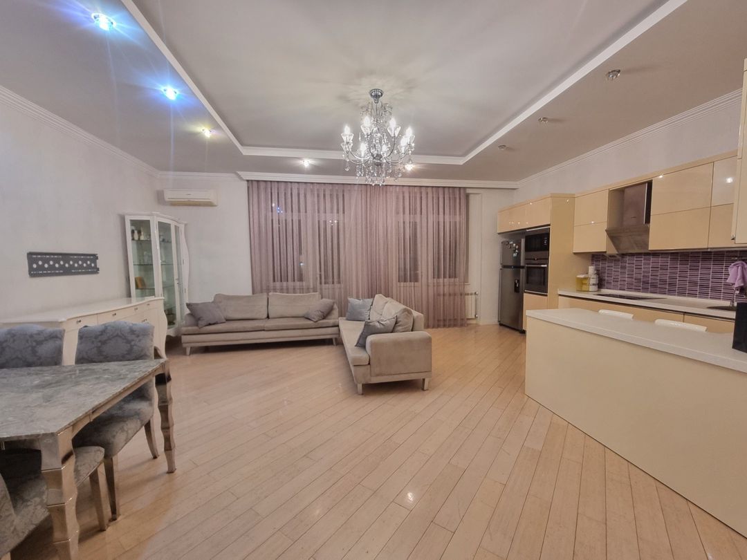 Satılır 3 otaqlı yeni tikili 137 m² — Mənzil, Bakı (4)