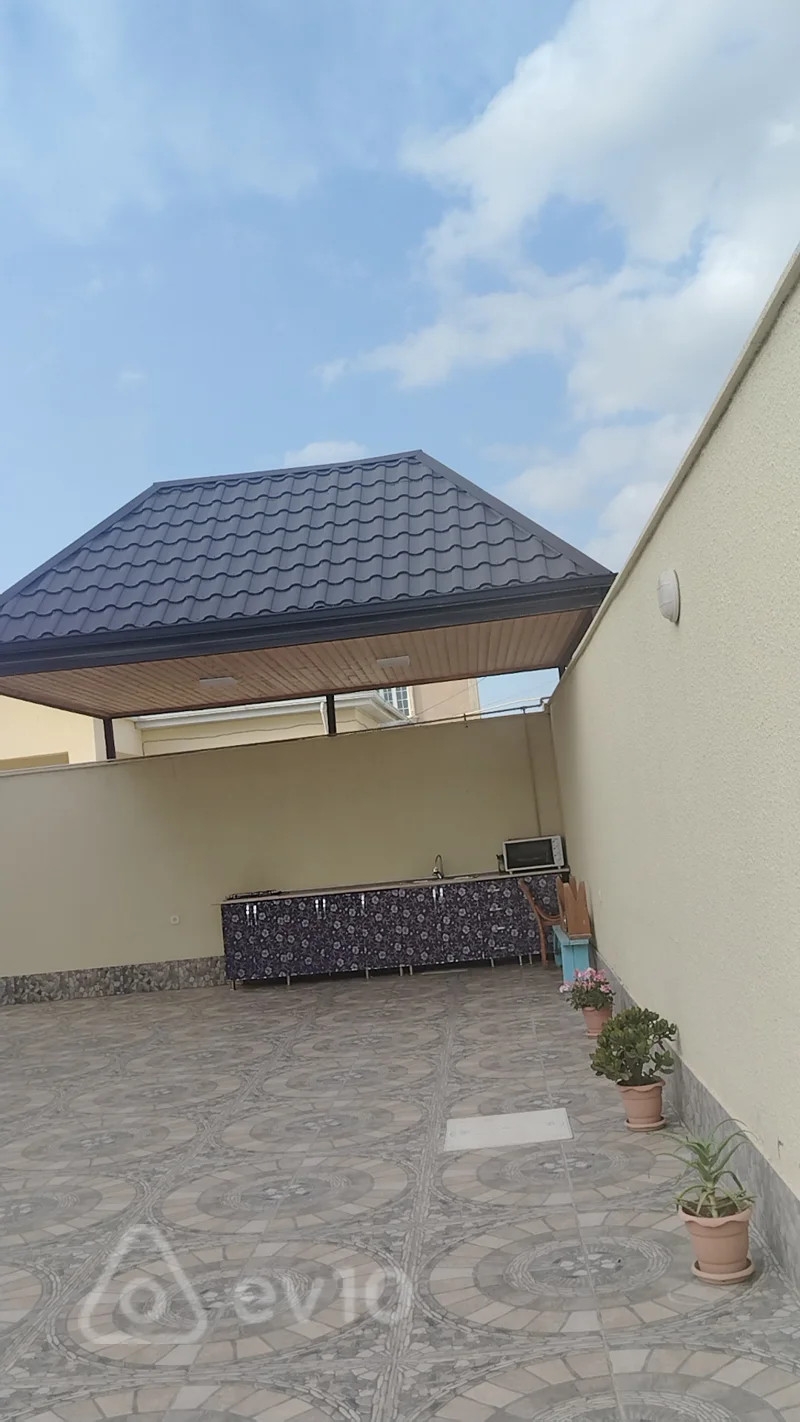 5 otaqlı həyət evi, 240 m², Gəncə ş. Muxtar Hacıyev küç. Təhsil idarəsinə yaxın — Ev, villa, Gəncə (6)