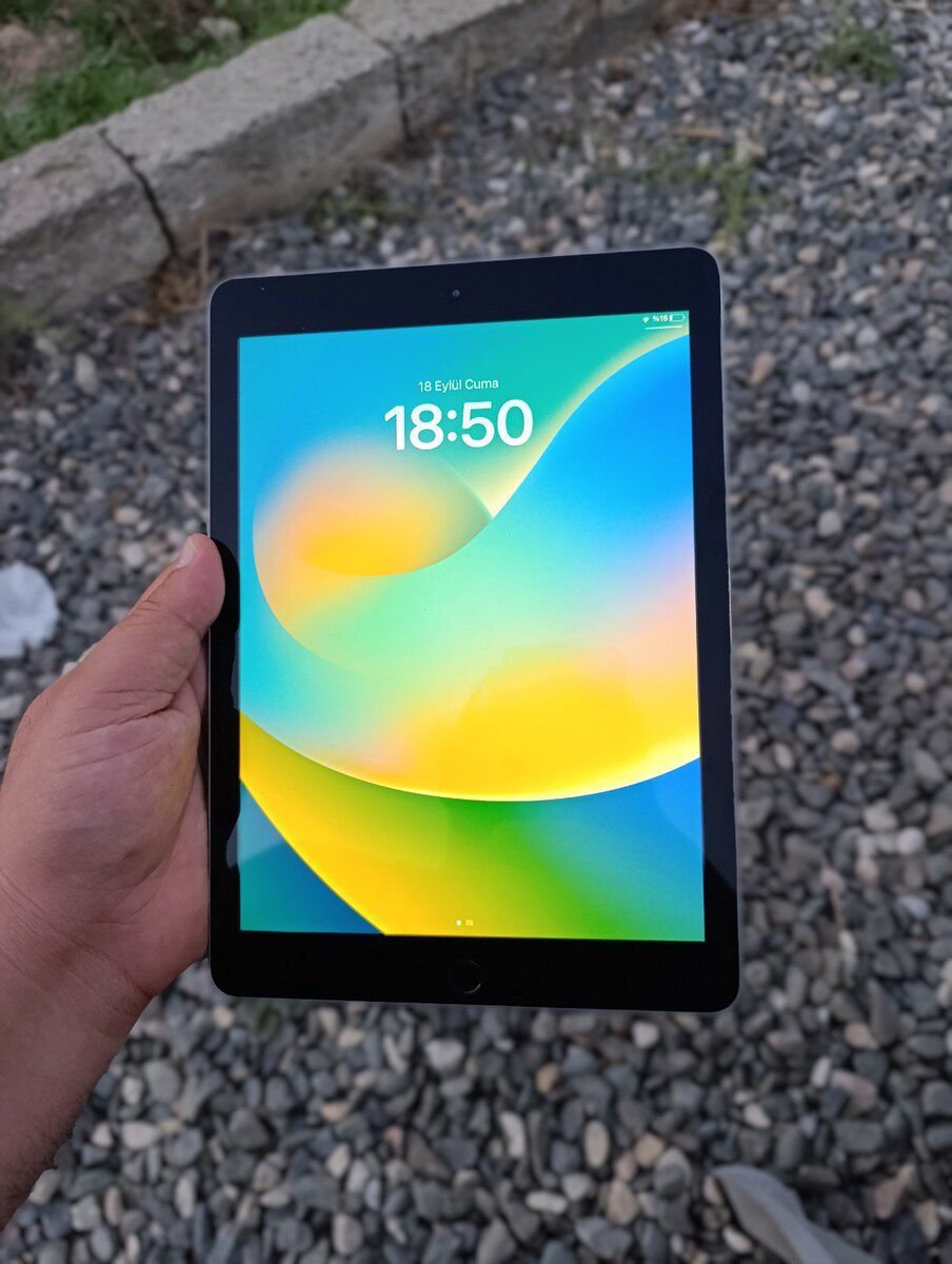 Apple iPad 5-ci nəsil — Planshetlər, Bakı (3)