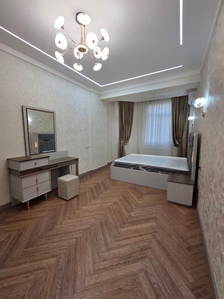 İcarəyə verilir 4 otaqlı yeni tikili 245 m² — Mənzil, Bakı (10)