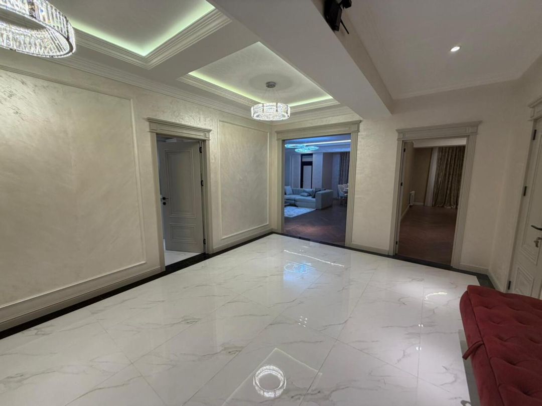 Satılır 5 otaqlı yeni tikili 234 m² — Mənzil, Bakı (6)
