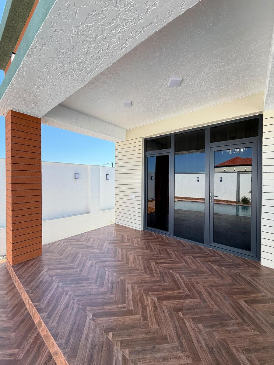 Satılır 4 otaqlı həyət evi/bağ evi 160 m² — Ev, villa, Bakı (5)