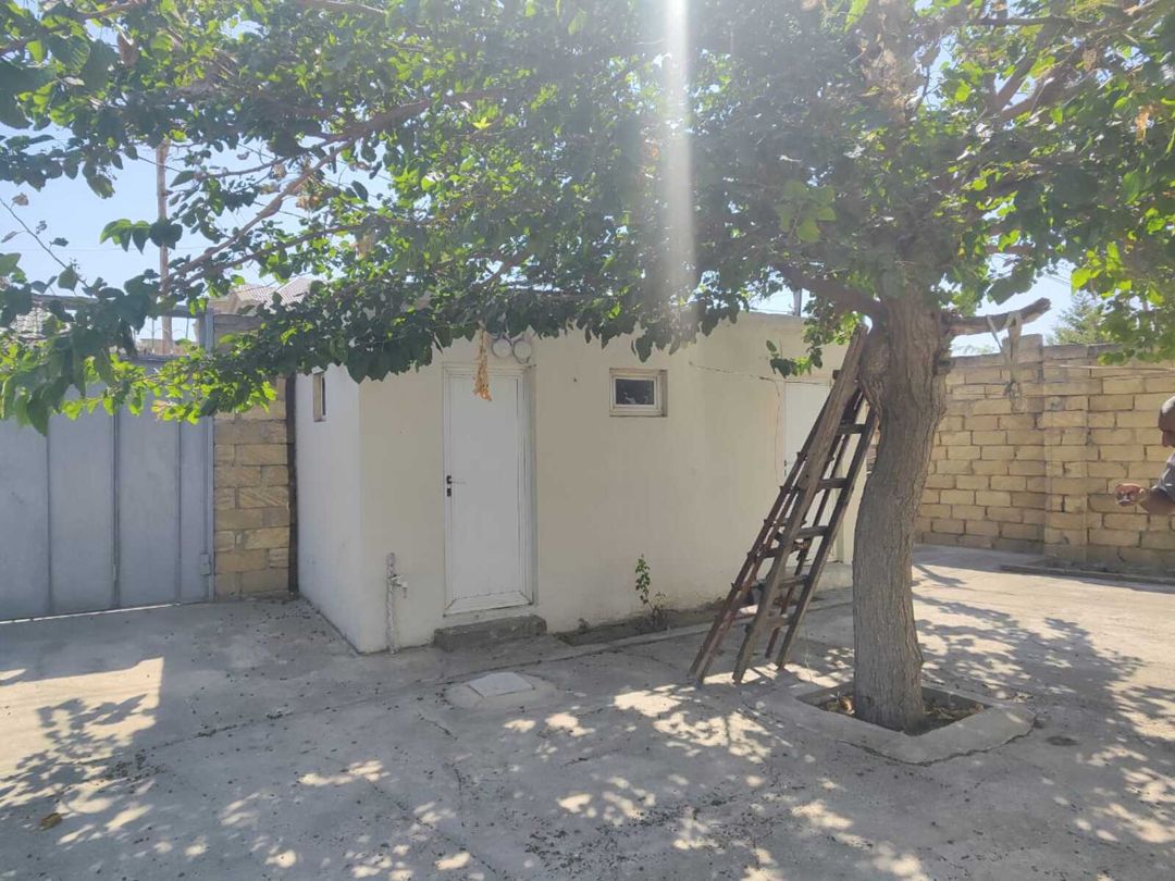 Satılır 4 otaqlı həyət evi/bağ evi 90 m² — Ev, villa, Bakı (12)