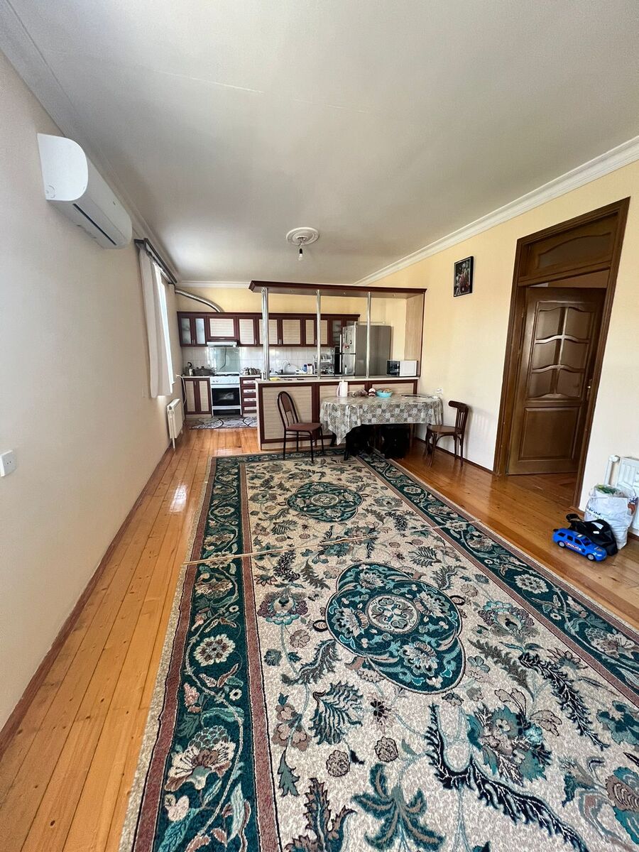 Satılır 4 otaqlı həyət evi/bağ evi 400 m² — Ev, villa, Bakı (12)