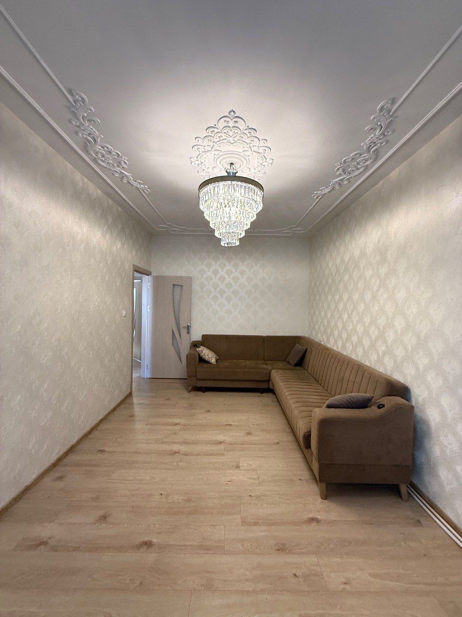 Satılır 3 otaqlı köhnə tikili 90 m² — Mənzil, Bakı (2)
