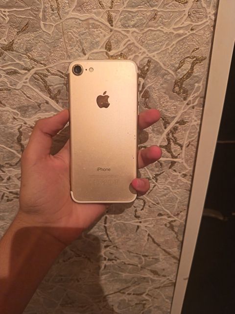 IPhone 7, 32 GB, Qızılı, Barmaq izi — Bakı
