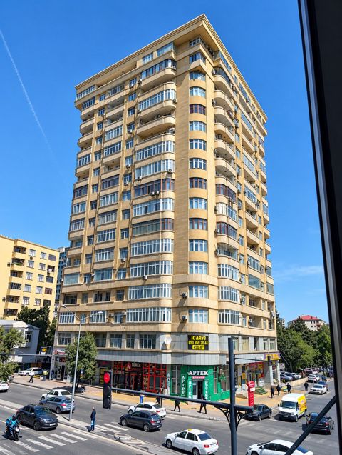 Satılır 3 otaqlı yeni tikili 136 m² — Bakı