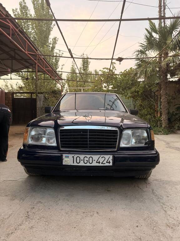 Mercedes 220 E, 2.2 L, 1993 il, 636 233 km 10-GO-424 — Avtomobillər, Bakı
