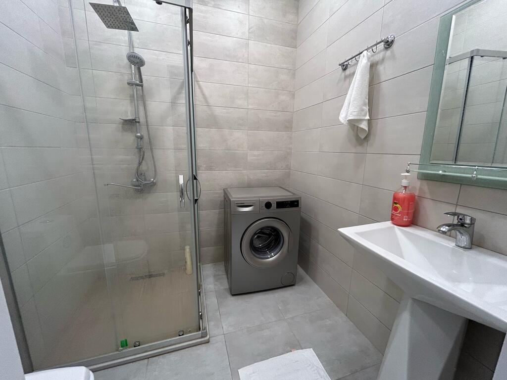 İcarəyə verilir 2 otaqlı yeni tikili 45 m² — Mənzil, Bakı (8)