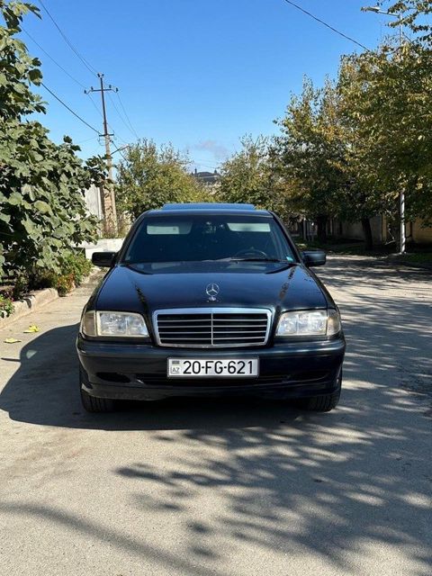 Mercedes C 180, 1.8 L, 1998 il, 266 500 km — Gəncə