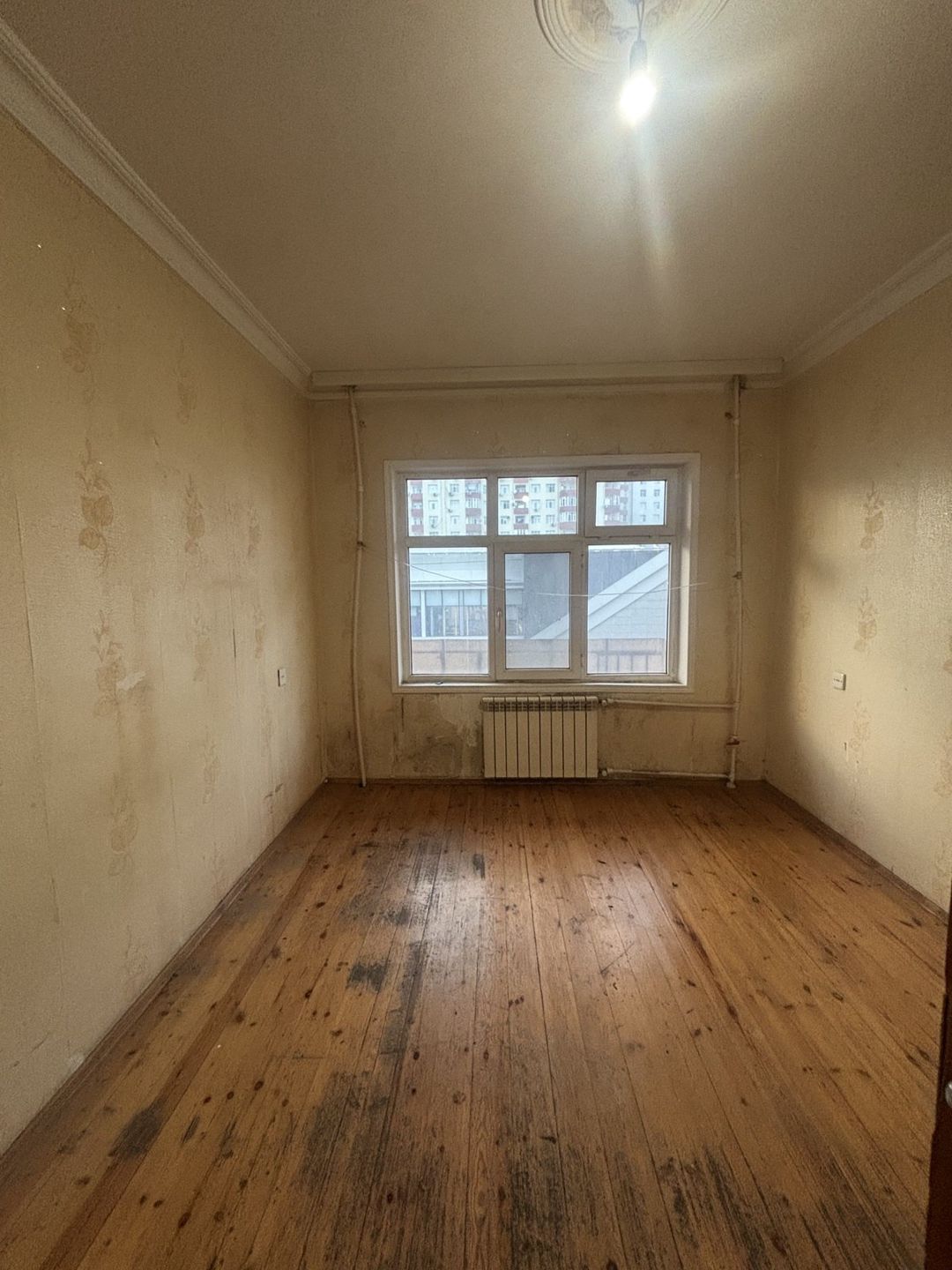 Satılır 2 otaqlı köhnə tikili 65 m² — Mənzil, Bakı (10)