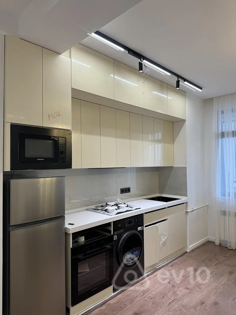 3 otaqlı mənzil, 80 m², 20 yanvar — kirayə — Mənzil, Bakı (3)
