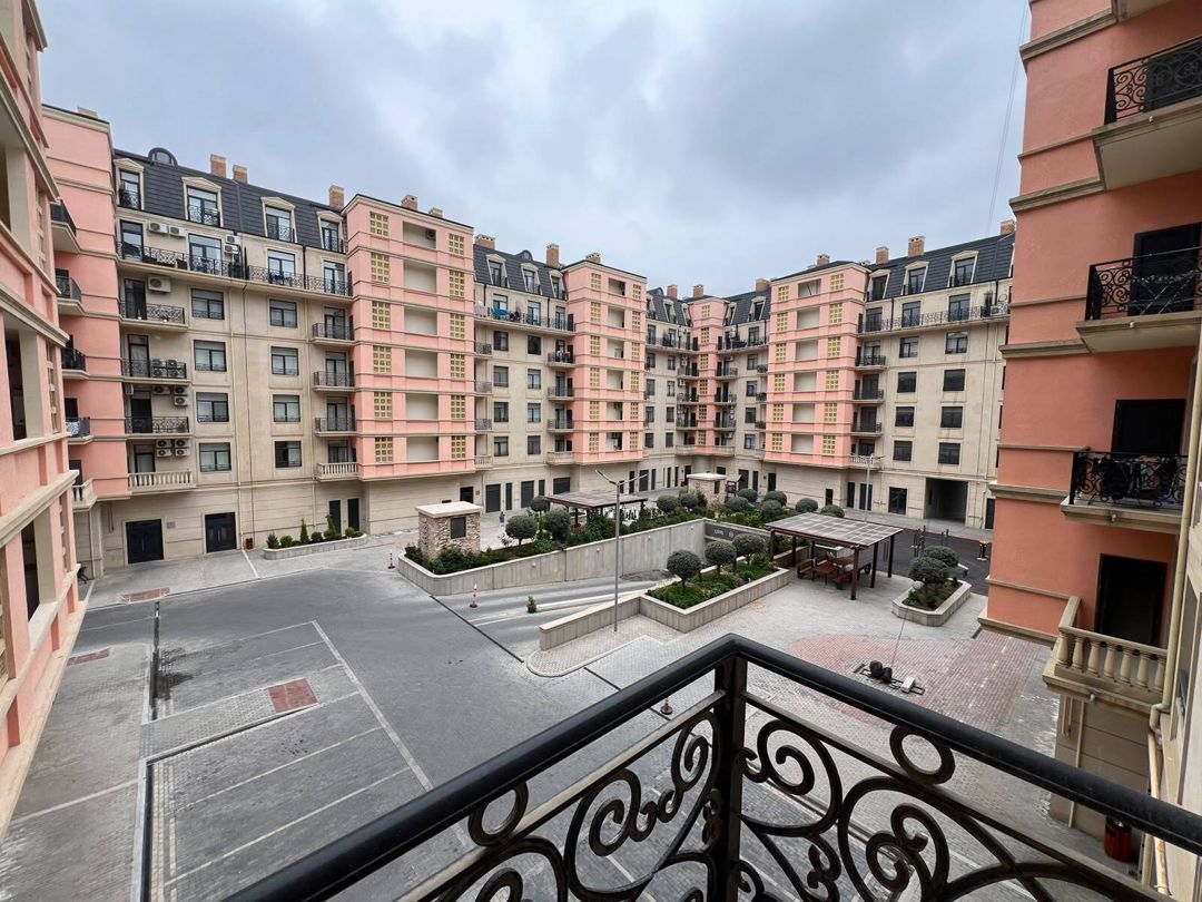 Satılır 3 otaqlı yeni tikili 135 m² — Mənzil, Bakı (10)