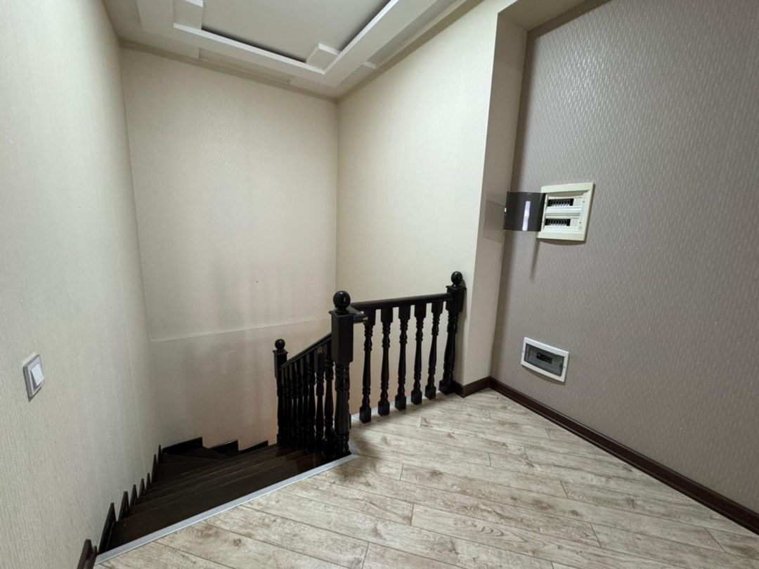 İcarəyə verilir 7 otaqlı yeni tikili 230 m² — Mənzil, Bakı (5)