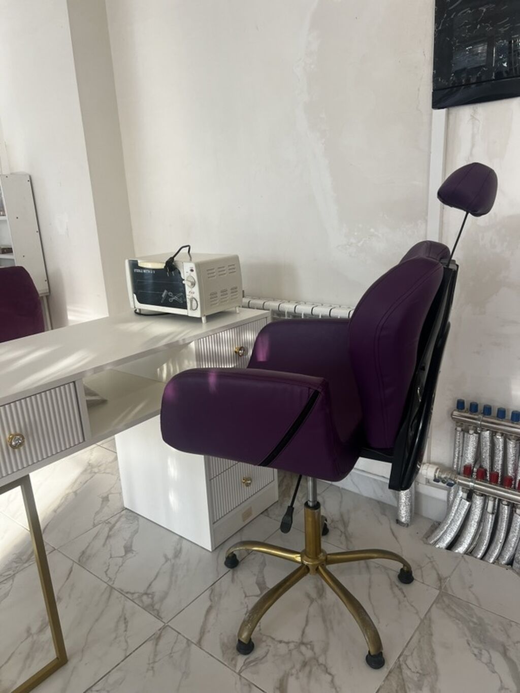 Gözəllik salonu üçün profesional mebel dəsti Deyerinden aşağı satılır — Salon mebeli, Bakı (9)